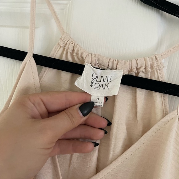 Olive & Oak Cream Crossover Blouse - Picture 2 of 6